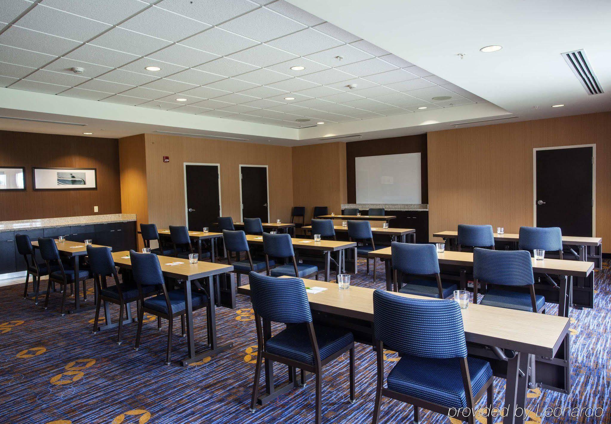 Courtyard By Marriott York Hotel Luaran gambar