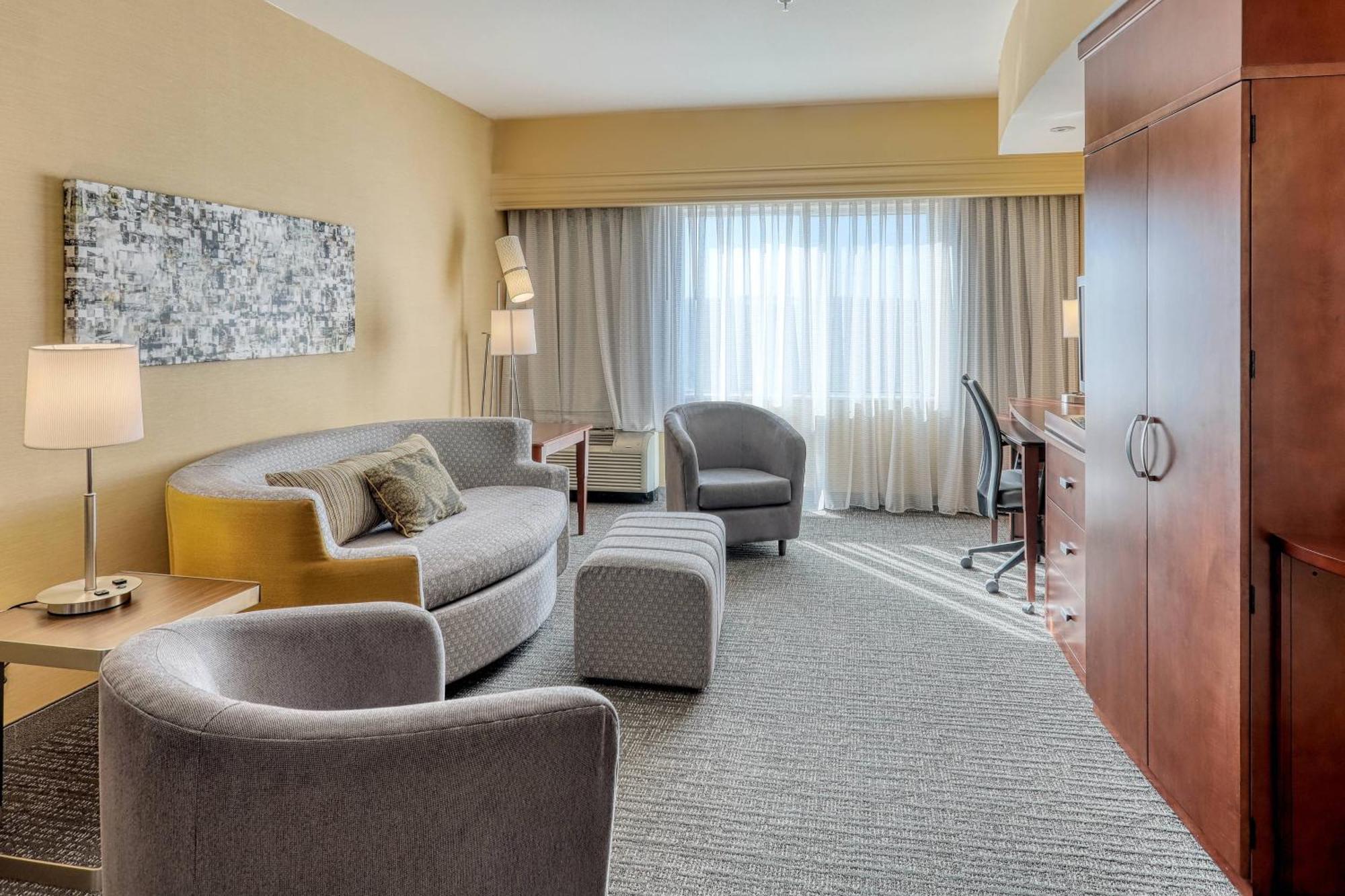 Courtyard By Marriott York Hotel Luaran gambar