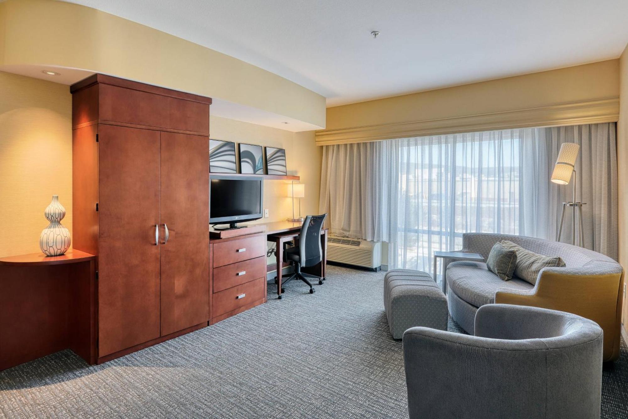 Courtyard By Marriott York Hotel Luaran gambar
