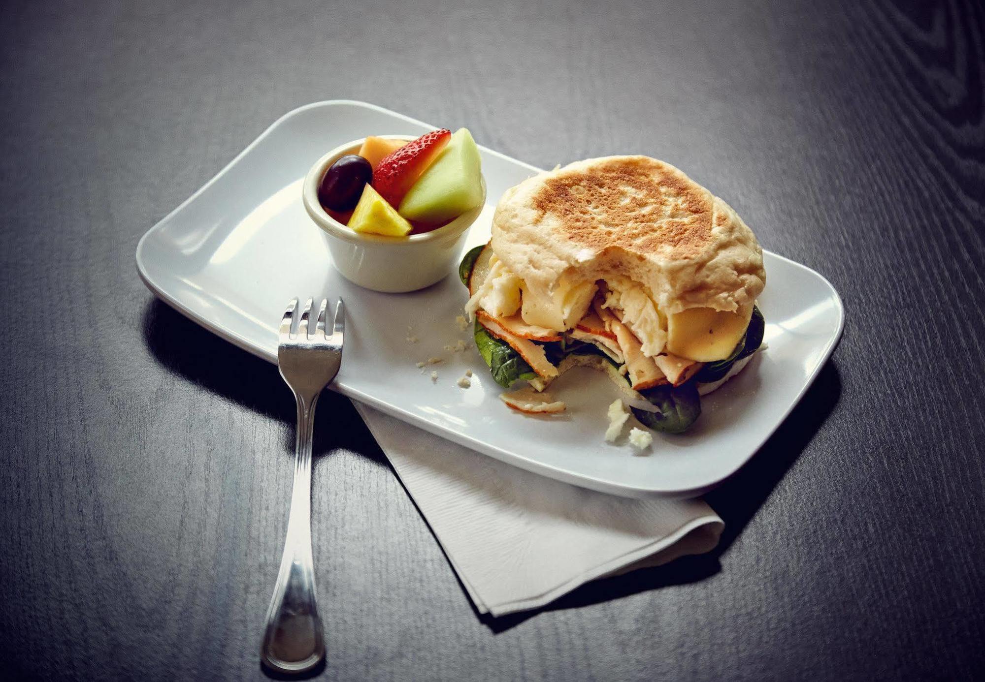 Courtyard By Marriott York Hotel Luaran gambar